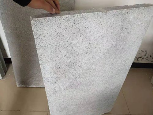 泡沫板的力學性能如何？